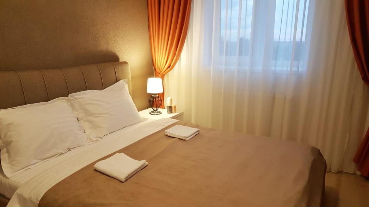 אורדאה Elias Central Apartment - 2 Bedrooms & Free Parking מראה חיצוני תמונה