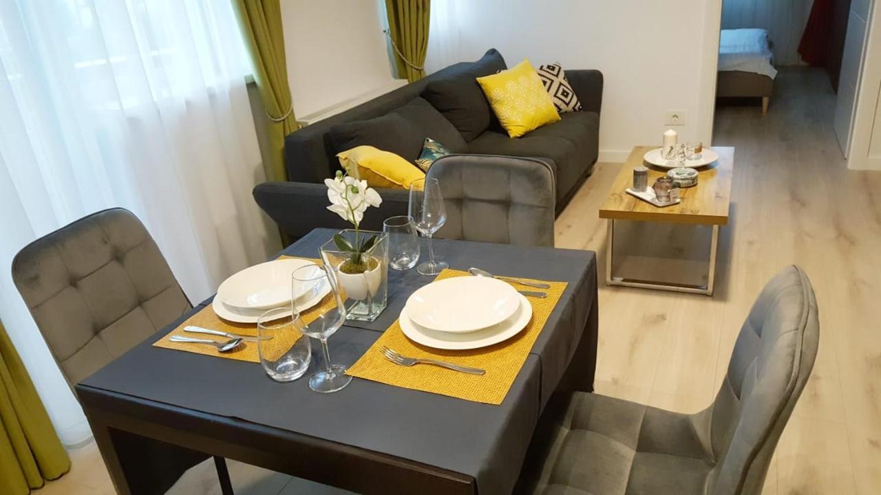 אורדאה Elias Central Apartment - 2 Bedrooms & Free Parking מראה חיצוני תמונה
